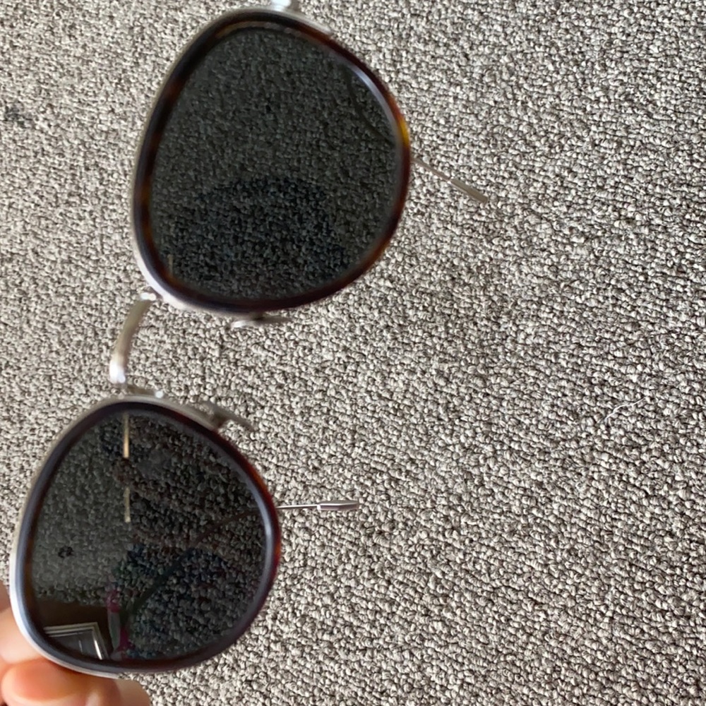 Armani Sunglasses. Slight tortuous shell on edge.  These are unisex